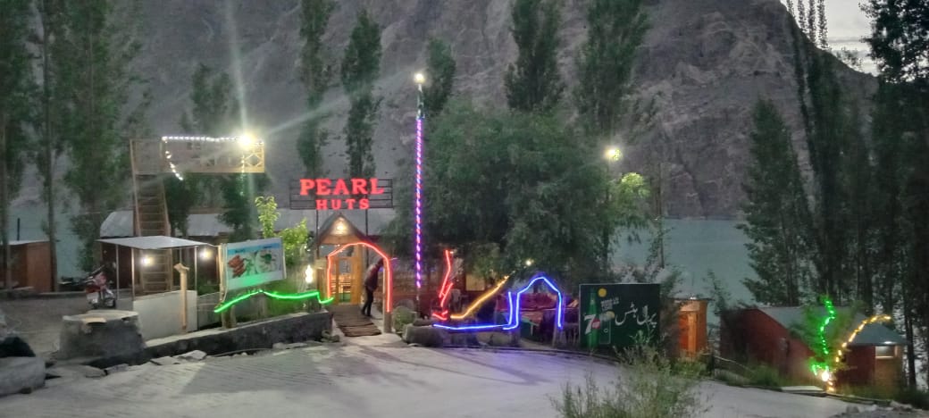 Pearl Huts