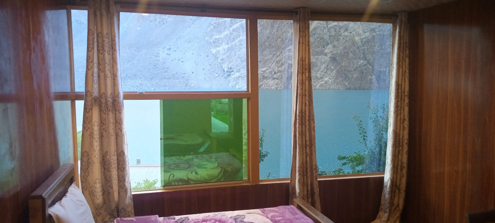 Pearl Huts and Resorts