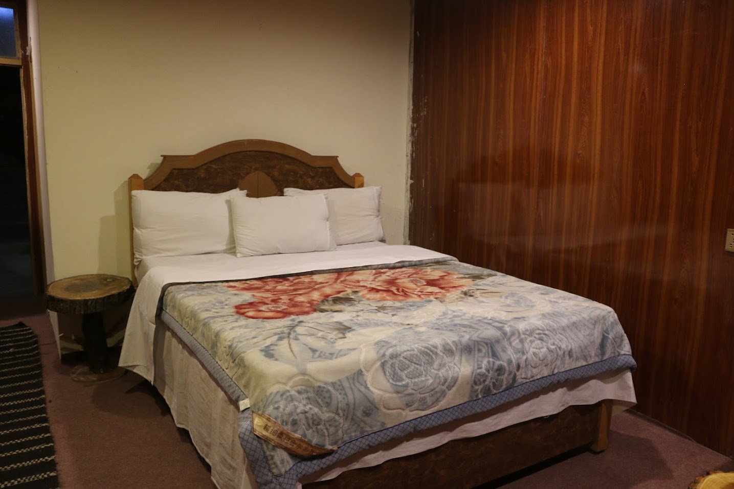 Pearl Huts and Resorts