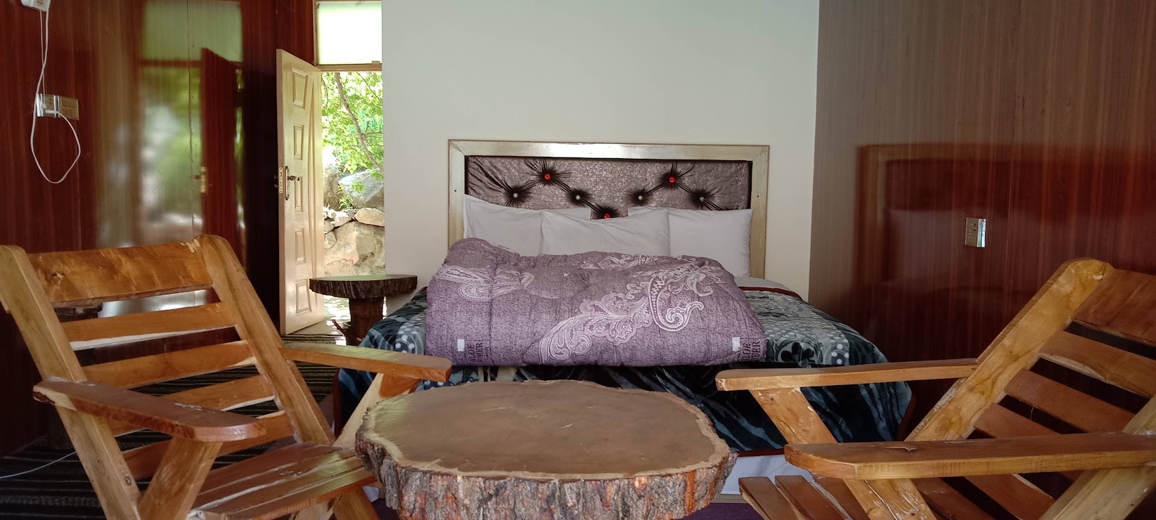 Pearl Huts and Resorts