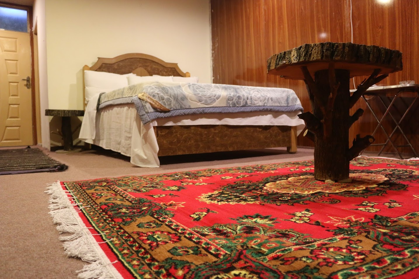 Pearl Huts and Resorts